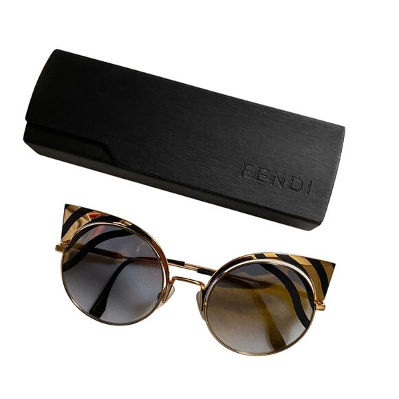 Women's Cat Eye Fendi Sunglasses - Picture 3 of 14